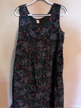 L.L. Bean Sleeveless Floral Midi Dress in Dark Green and Plum